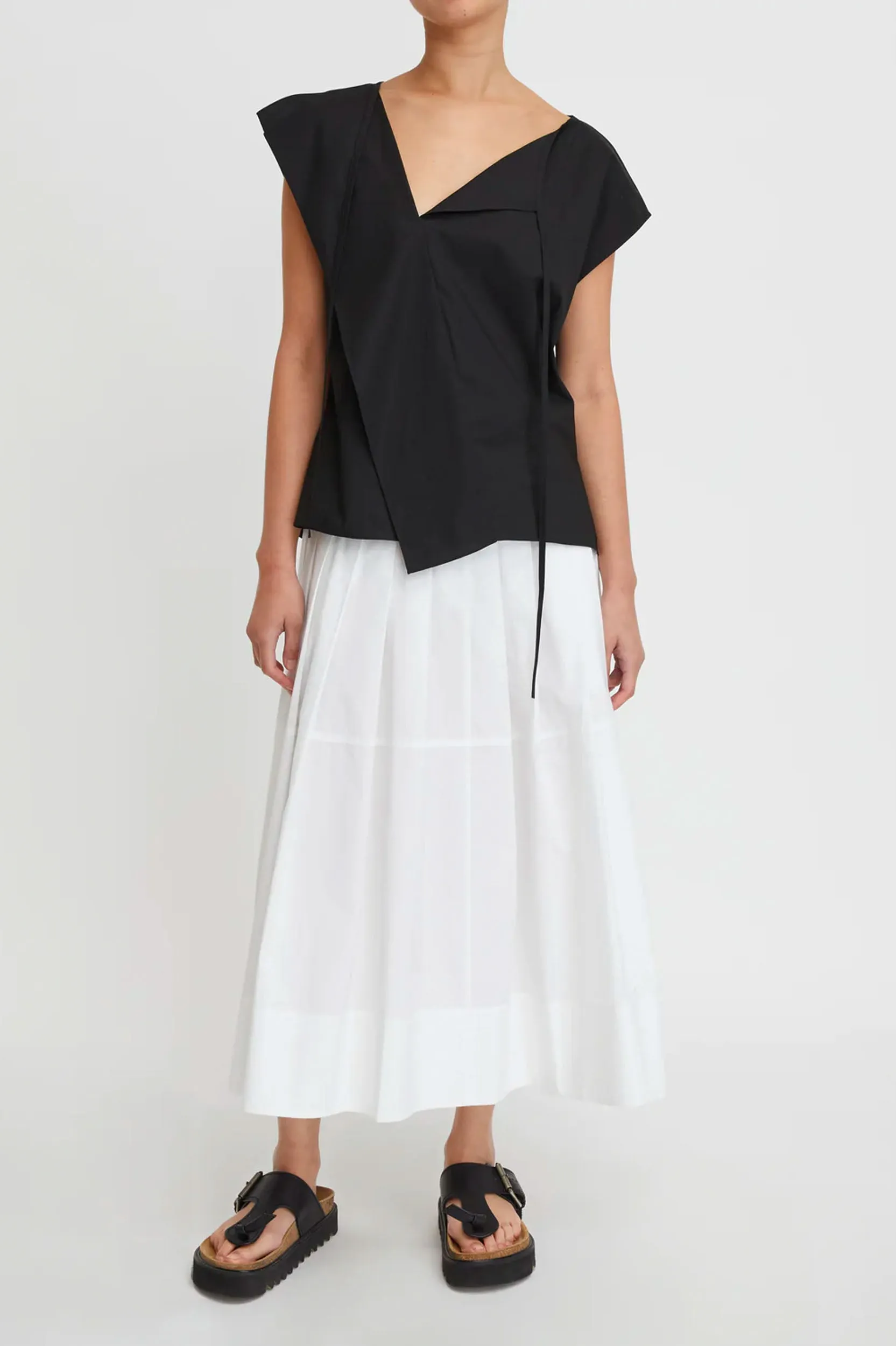 Andy Tie Neck Top in Black