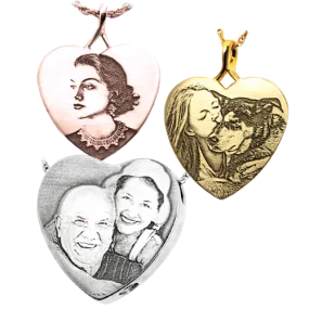 B&B 3D Photo Heart Pendant