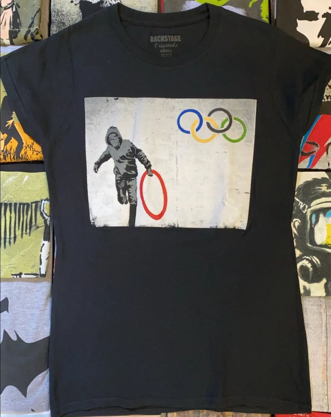 Banksy Women's T-shirt - Olympic Ring Thief