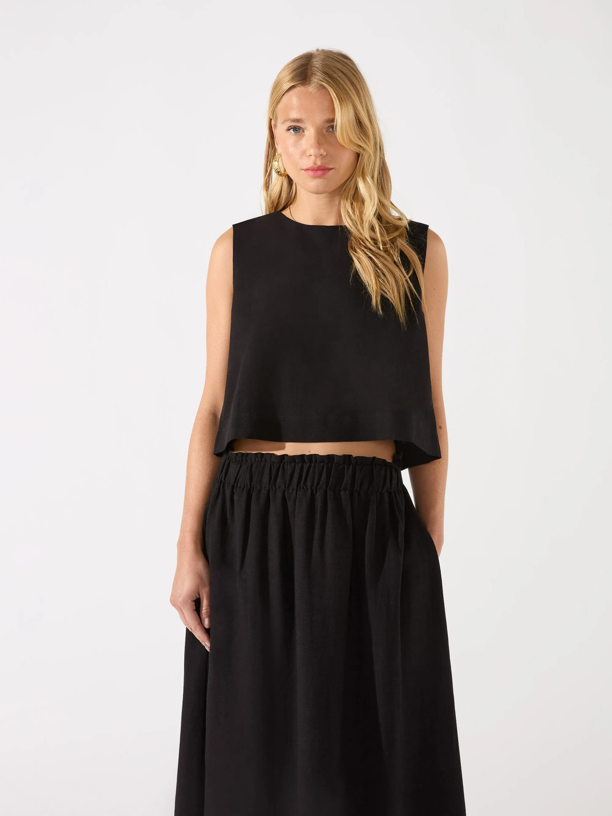 Black Linen Blend Shell Top