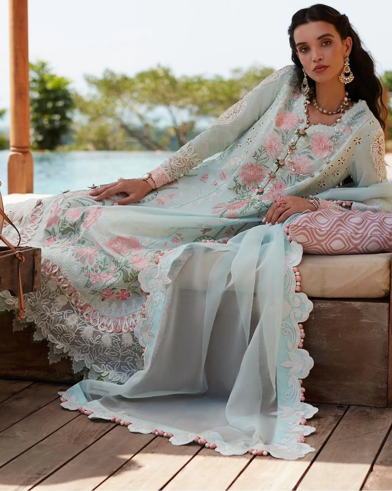 D03A ZIVA   Elan Lawn -23