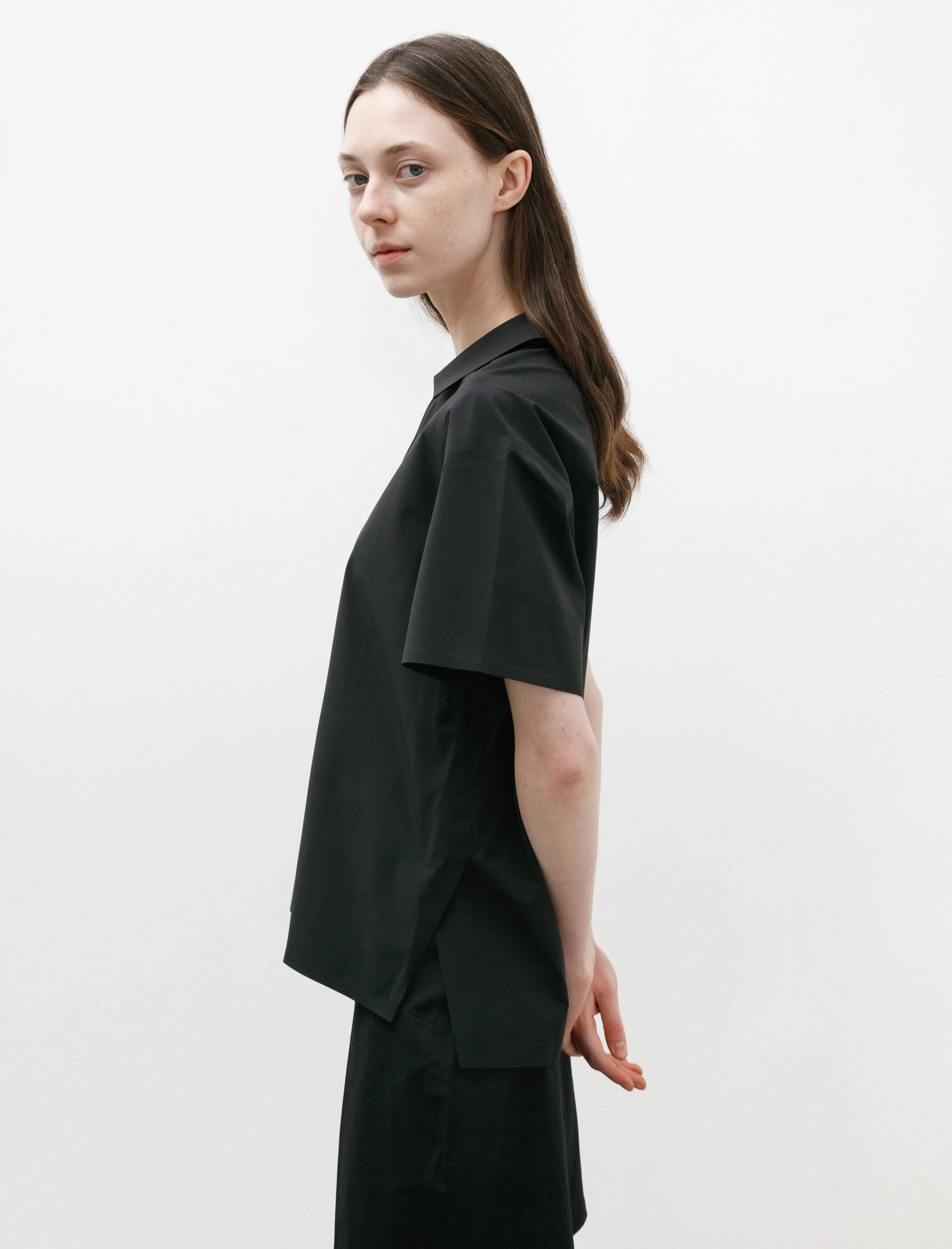 Eave V-Neck Shirt Black