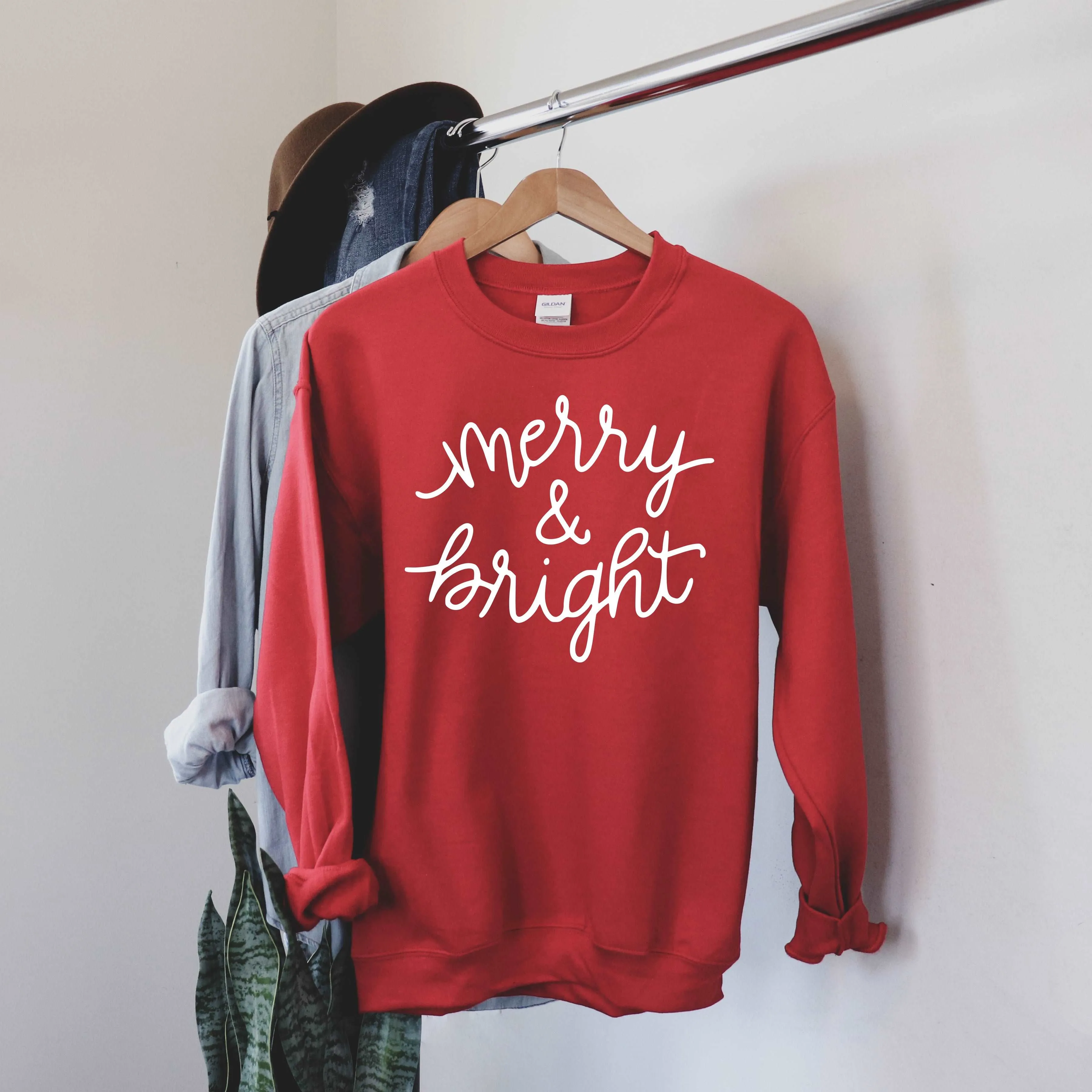 Merry & Bright - Red