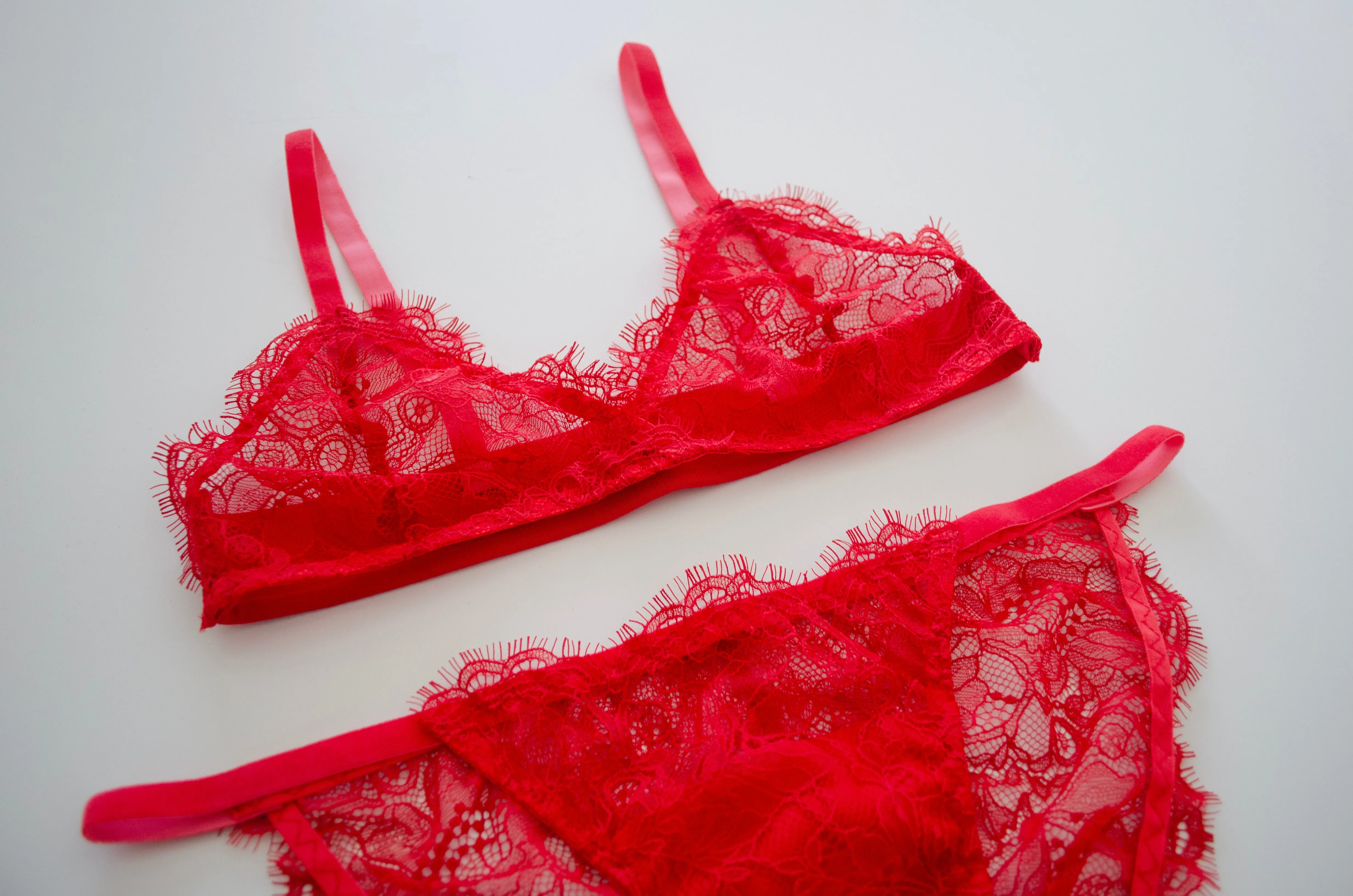 Noel Eyelash Lace Bra